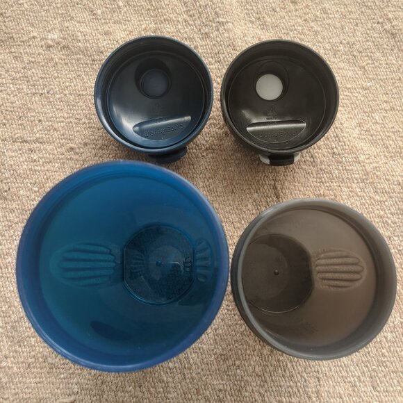 BPA Free BlenderBottle 28 oz & 20 oz Leakproof Shaker Cups w/ NO Wire Whisk Ball - Picture 4 of 5
